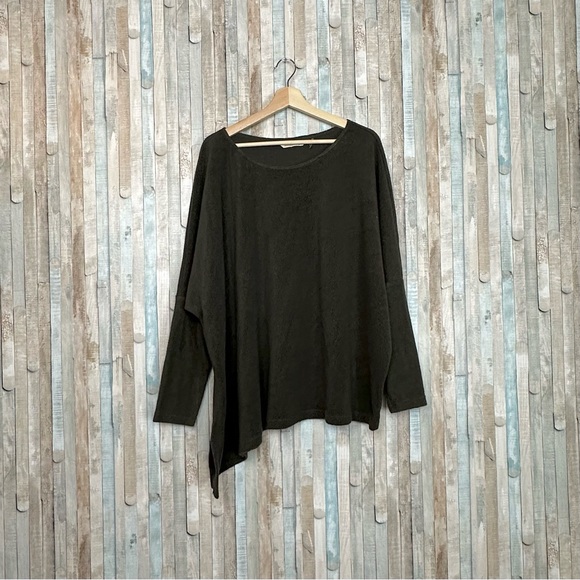 Soft Surroundings 2X Olive Green Brushed Fleece Knit Asymmetric Hem Top Shirt - Picture 2 of 7